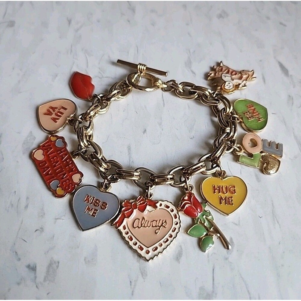 Charm Braclet, Love, Valentine's Day, Hearts, Hugs and Kisses Gold Tone Braclet.